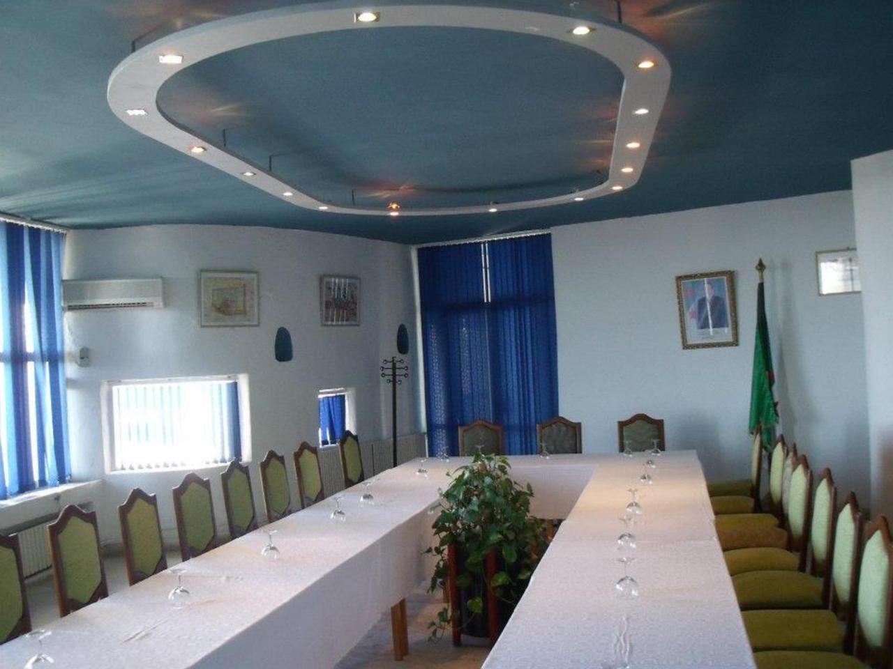 El Mountazah Hotel Annaba Exterior photo