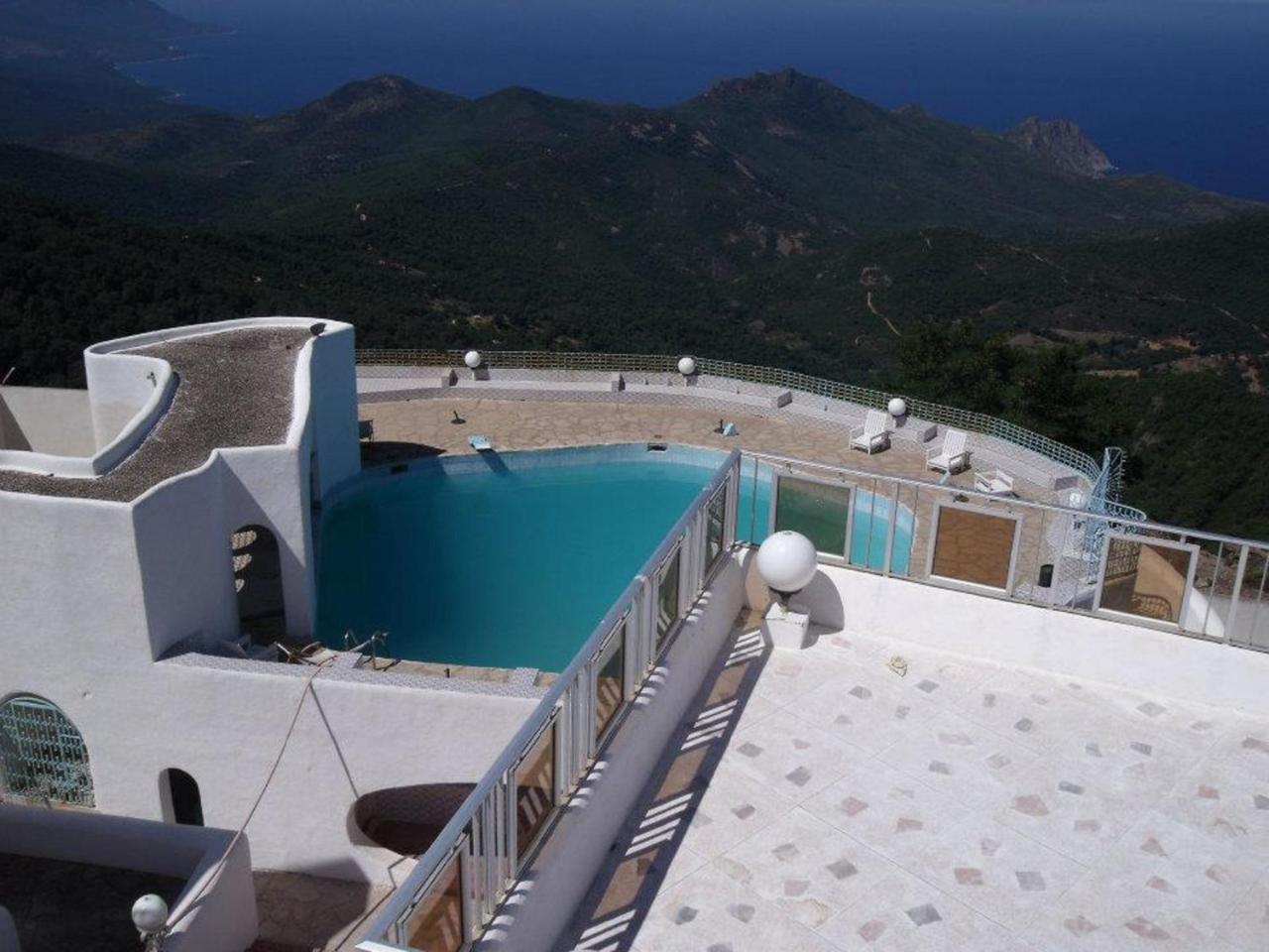 El Mountazah Hotel Annaba Exterior photo